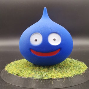 Dragon Quest Slime collectible figure in hand-painted or paintable resin