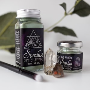 Stardust Dry Shampoo in Yggdrasil Green - Vegan - Natural - Handmade -