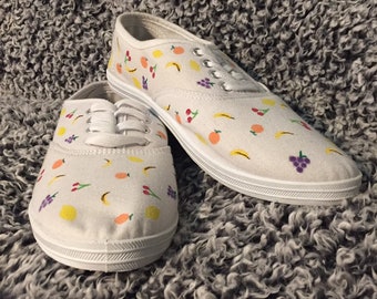 Zapatos de frutas variadas pintados a mano