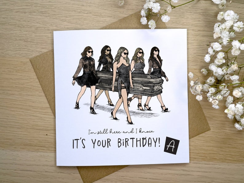 Carta di compleanno di Pretty Little Liars, carta regalo di Pretty Little Liars, carte per il migliore amico, carta di compleanno di moda, PLL fan art, regalo di compleanno immagine 1