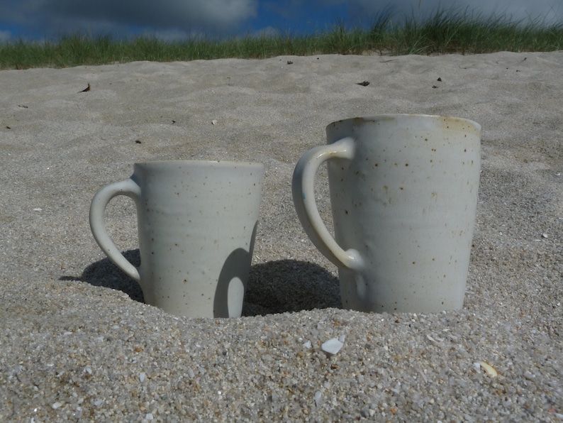 Mug grès blanc / crème artisanal, céramique fait main. image 4