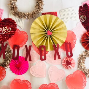 Galentines Day Photo Back Drop, XOXO banner, paper fans, pink & red heart banner, “love” sequin 3-D hearts, party decor, Valentine’s Day