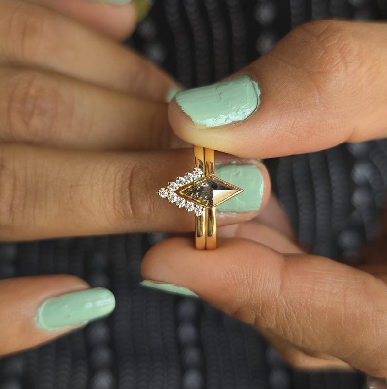 Kite Shape Salt and Pepper Diamond Engagement Ring Set, 14K Gold Ring, Geometric Ring with Chevron Diamond Band, Bridal Ring, Gift for Her image 11