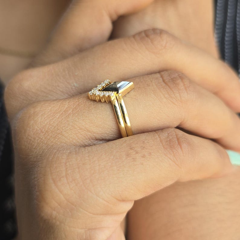 Kite Shape Salt and Pepper Diamond Engagement Ring Set, 14K Gold Ring, Geometric Ring with Chevron Diamond Band, Bridal Ring, Gift for Her image 10