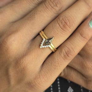 Kite Shape Salt and Pepper Diamond Engagement Ring Set, 14K Gold Ring, Geometric Ring with Chevron Diamond Band, Bridal Ring, Gift for Her image 9