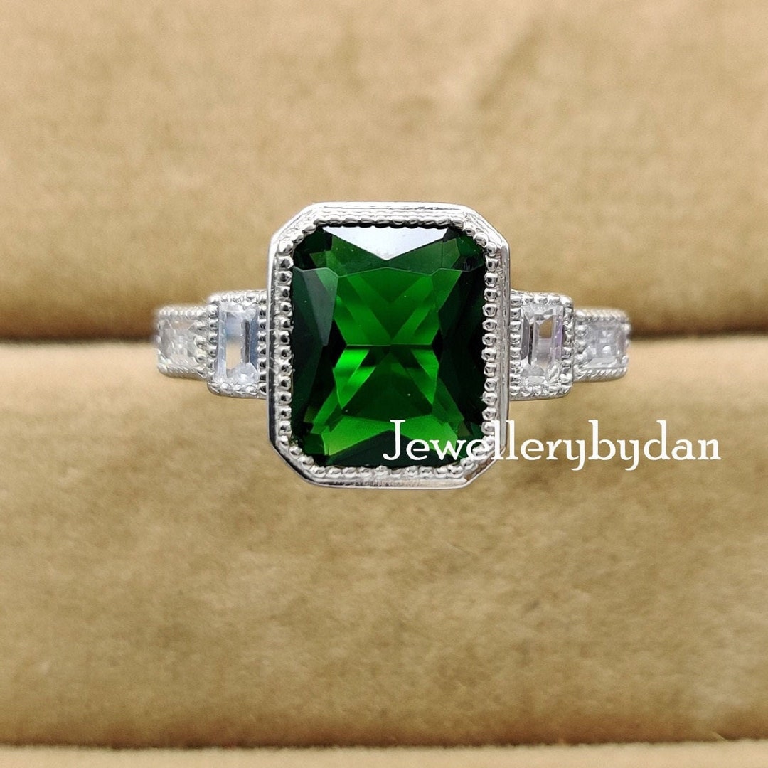 Green Emerald Vintage Engagement Ring 14k White Gold Accent Baguette ...
