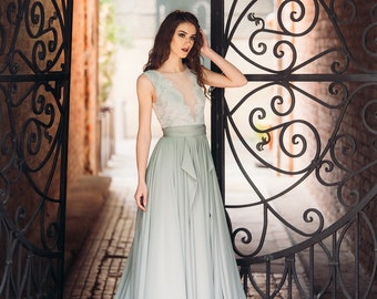 Gray boho hippie beach wedding dress with train. Light blue chiffon flowy evening ball gown. Formal long prom dress with sexy deep V neck.