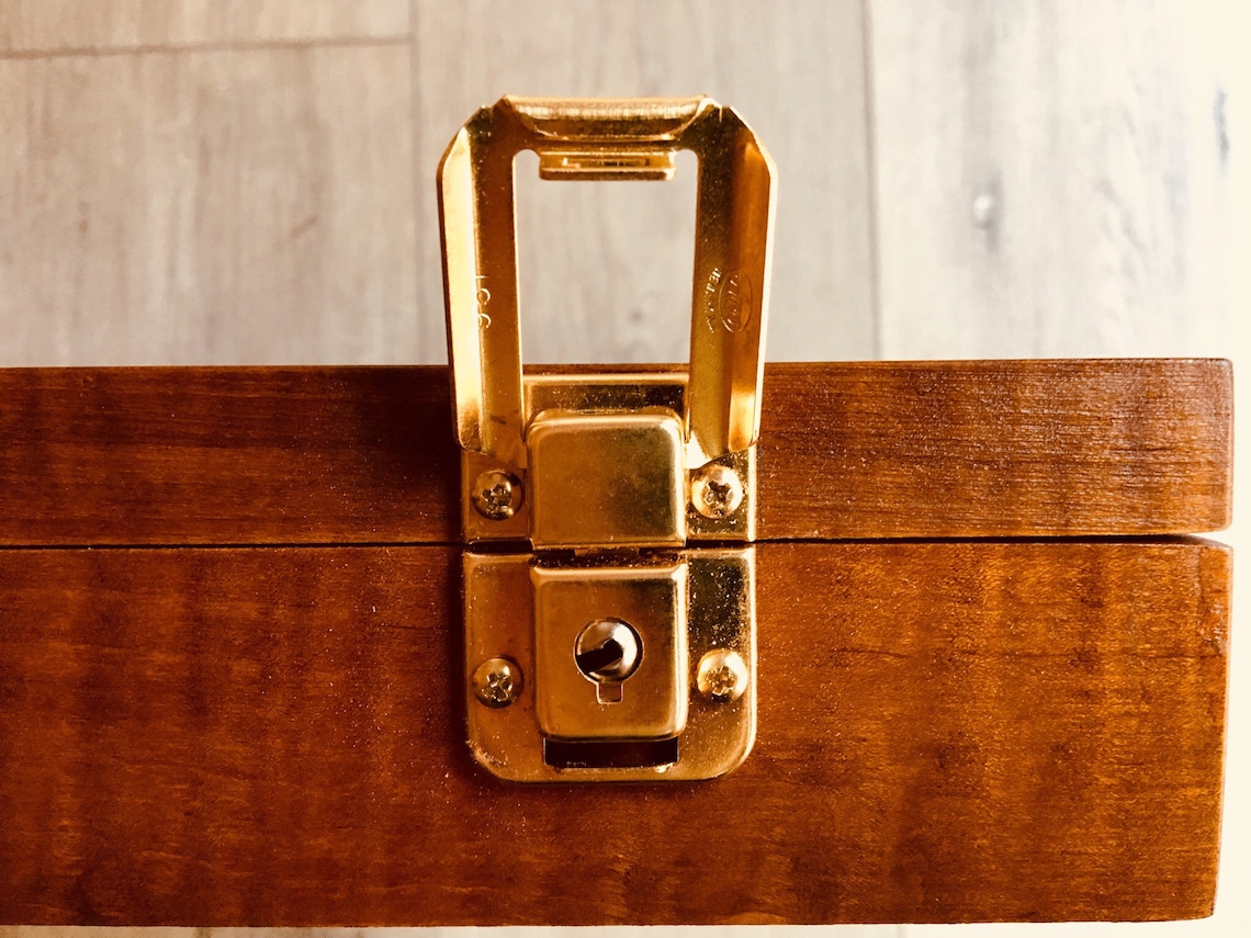 Artifact Display Case 12 X 16 X 2 1/2 Etsy