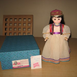 Muñeca vintage Madame Alexander - Muñeca Salomé - N.° 1412 - Serie Ópera - 35 cm de alto - Regalo para ella - Regalo para el Día de la Madre - Muñeca vintage