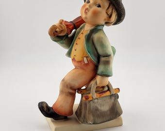 Sweet “be Patient” TMK 5 Goebel Hummel Figurine #197/1, 1948