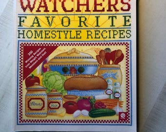 In Very Good Vintage Condition; Softcover 1993 First Edition "Weight Watchers Favorite Homestyle Recipes" 250 Winning Recipes