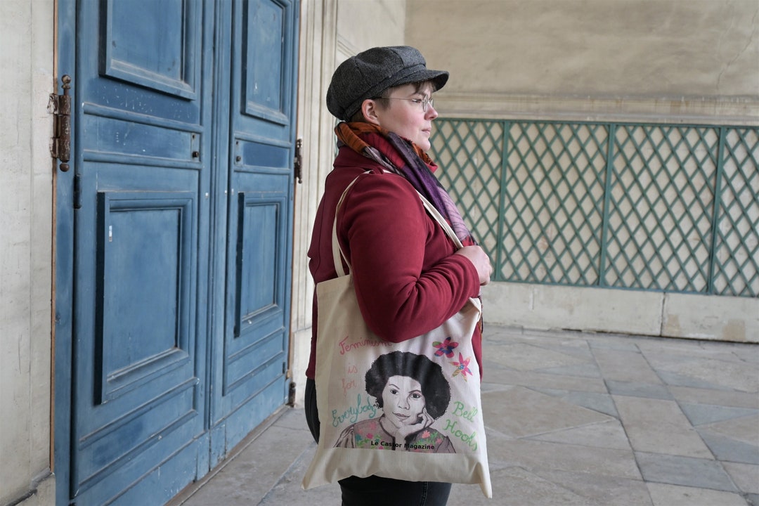 Totebag Bell Hooks Feminism is for Everybody // Feminist Gift, Quote