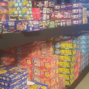 Football Cards 1000 Cards - Unopened NFL Football Card Wax Box Packs