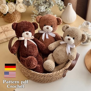 Crochet pattern amigurumi bear in English and German pdf manual.
