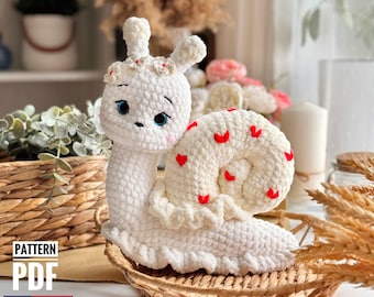 Crochet pattern Snail, amigurumi lesson in PDF format English.
