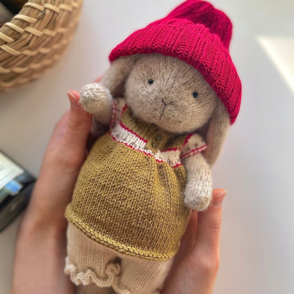 Strickoutfit MUSTER für Häschen, Strickkleid für Spielzeug, Kleidung Amigurumi Hase, Strickmütze Beanie Hase, Weihnachtsoutfit, ENGLISCH pdf