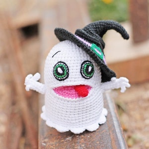 Crochet ghost pattern boo amigurumi crochet halloween decorations image 6