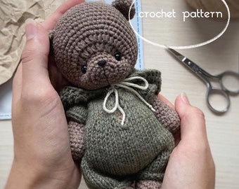 PATRON AU CROCHET ours en salopette tricotée, modèle de crochet facile jouet Animal PDF