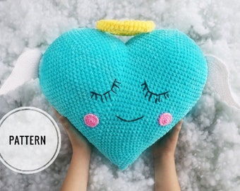 CROCHET HEART PILLOW pattern / Big plush heart amigurumi / Crochet pillow heart for décor