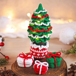 Christmas tree crochet pattern - christmas amigurumi - crochet ideas for christmas gifts