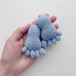 Pied de bébé et tétine au Crochet Parent, faveurs de baptême de bébé, cadeau de douche de bébé bricolage. image 9