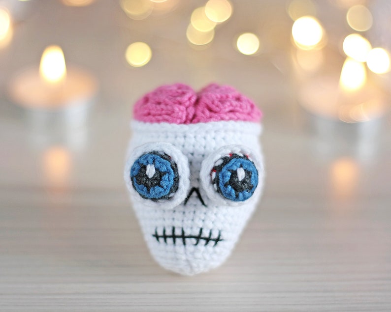 Skull crochet pattern sugar skull pattern easy halloween amigurumi pattern small diy halloween decor image 5