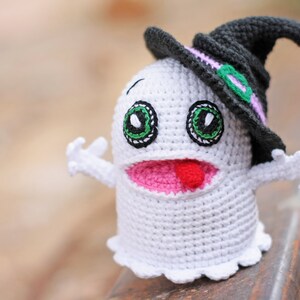 Crochet ghost pattern boo amigurumi crochet halloween decorations image 3