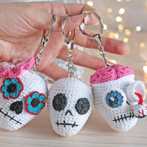 Skull crochet pattern sugar skull pattern easy halloween amigurumi pattern small diy halloween decor image 8