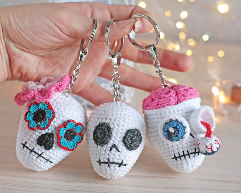 Skull crochet pattern sugar skull pattern easy halloween amigurumi pattern small diy halloween decor image 8