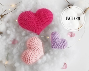 Amigurumi Crochet Heart Pattern/ 3 SIZES Big - 2.3 in(6 cm), Middle - 1.9 in(5 cm) Small - 1.2 i (3 cm)/ easy crochet amigurumi pattern