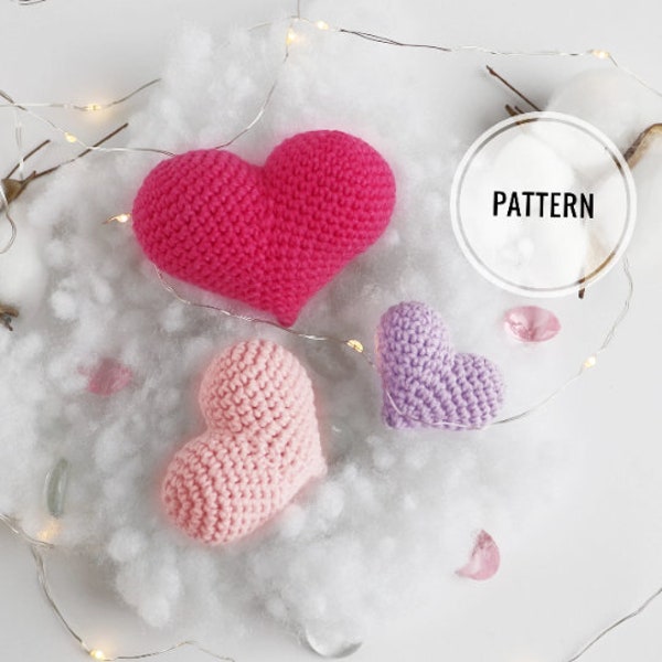 Amigurumi Crochet Heart Pattern/ 3 SIZES Big - 2.3 in(6 cm), Middle - 1.9 in(5 cm) Small - 1.2 i (3 cm)/ easy crochet amigurumi pattern