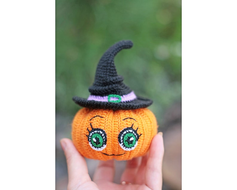 Halloween pumpkin crochet pattern easy halloween amigurumi pattern small diy halloween decor image 7