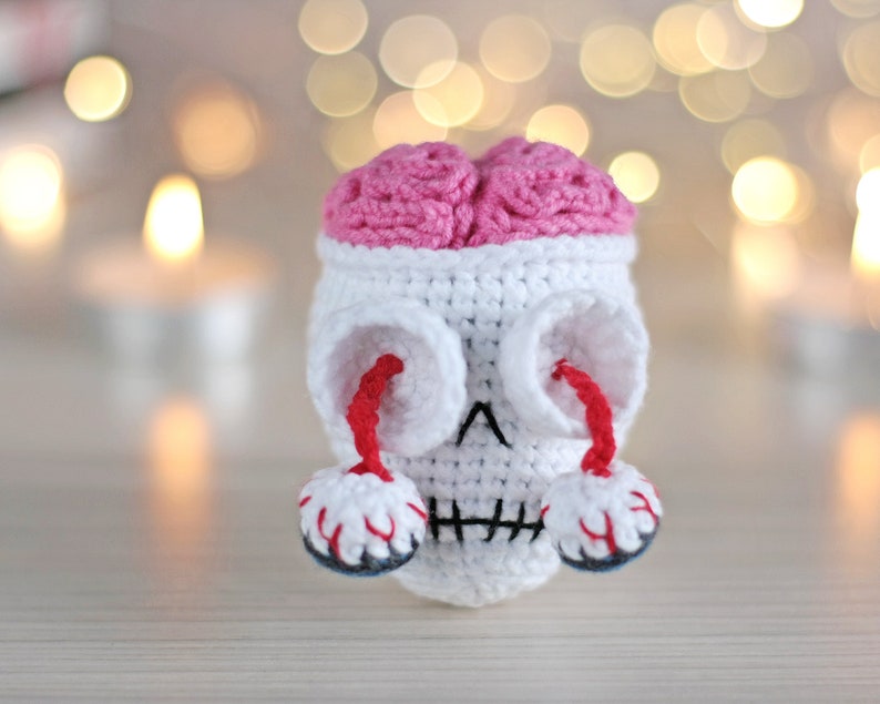 Skull crochet pattern sugar skull pattern easy halloween amigurumi pattern small diy halloween decor image 4