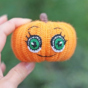Halloween pumpkin crochet pattern easy halloween amigurumi pattern small diy halloween decor image 4