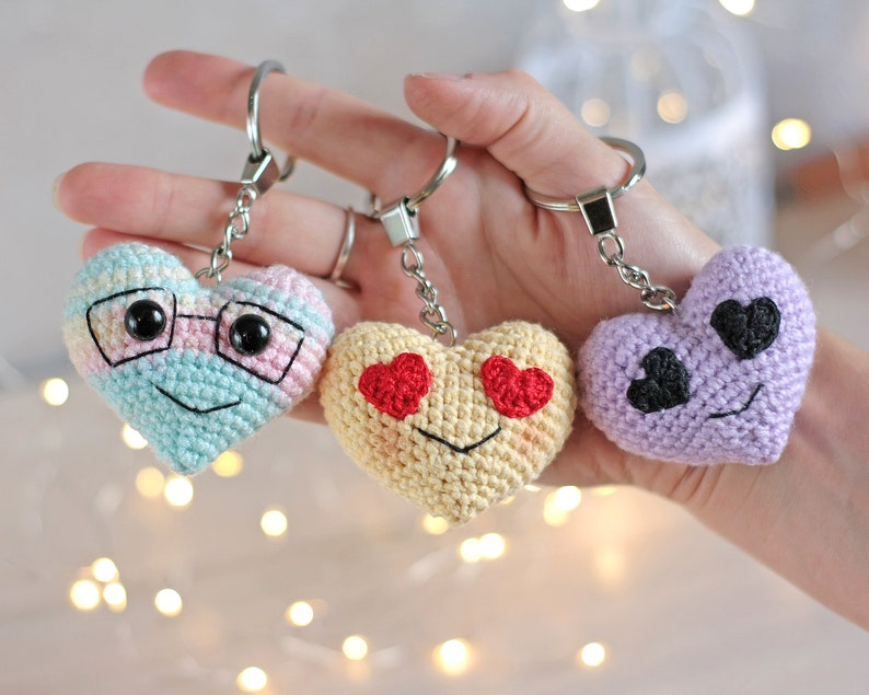 Crochet heart keychain pattern beginner amigurumi keychain pattern valentines gift diy image 7
