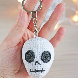 Skull crochet pattern sugar skull pattern easy halloween amigurumi pattern small diy halloween decor image 6