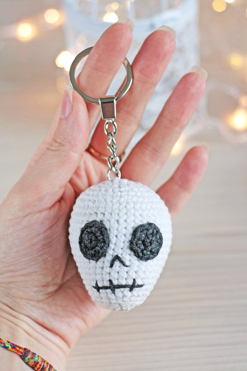 Skull crochet pattern sugar skull pattern easy halloween amigurumi pattern small diy halloween decor image 6