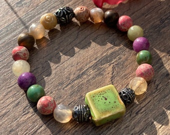 グリーンストーン ビーズブレスレット グリーンストーンビーズブレスレット - Etsy 日本