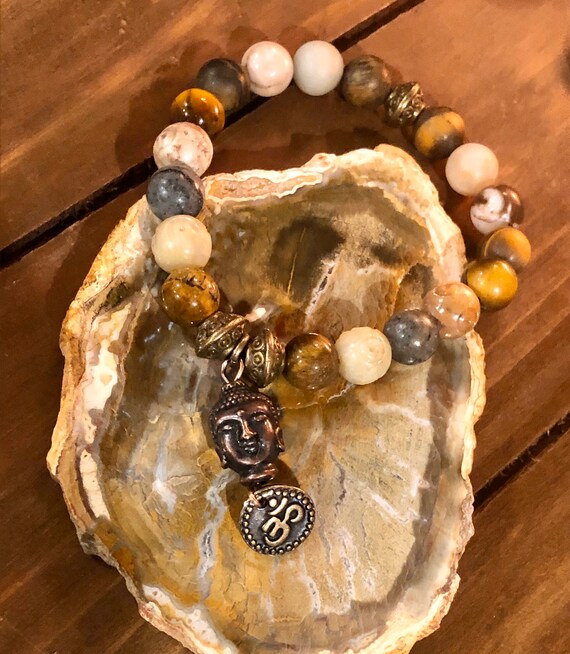 Buddha & Om Bracelet. Women's Bracelet. Gift For Her. Yoga. Meditation. Spiritual