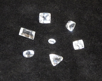7 Lot of Light Blue / White Aquamarine Gemstones!