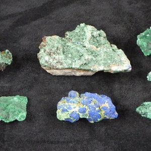 Lot of 6 Malachite (4 Velvet) and 1 Azurite Specimen!