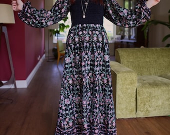 BLACKFISH The Label The Solstice Dress Hepatica - Bohemian / witch / hippie velvet balloon-sleeved dress