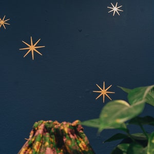 BLACKFISH Mystique Golden Wall & Ceiling Star Stickers - 10 pieces, mixed sizes