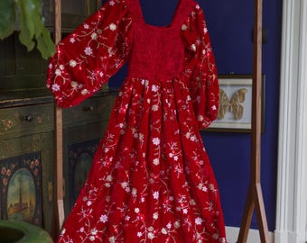 BLACKFISH The Label The Solstice Dress Cosmos - Bohemian / witch / hippie velvet balloon-sleeved velvet dress