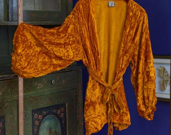 BLACKFISH The Label Sorcerer Kimono Amber - Bohemian / witch / fortune teller hippie velvet balloon sleeve wrap kimono