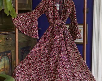 BLACKFISH The Label The Aurora Dress Veiled Heart - Bohemian / witch / hippie velvet wide-sleeved wrap dress
