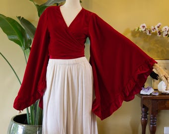 BLACKFISH The Label Litha Blouse Scarlet - Bohemian / witchy aesthetic  / hippie velvet wide-sleeved blouse