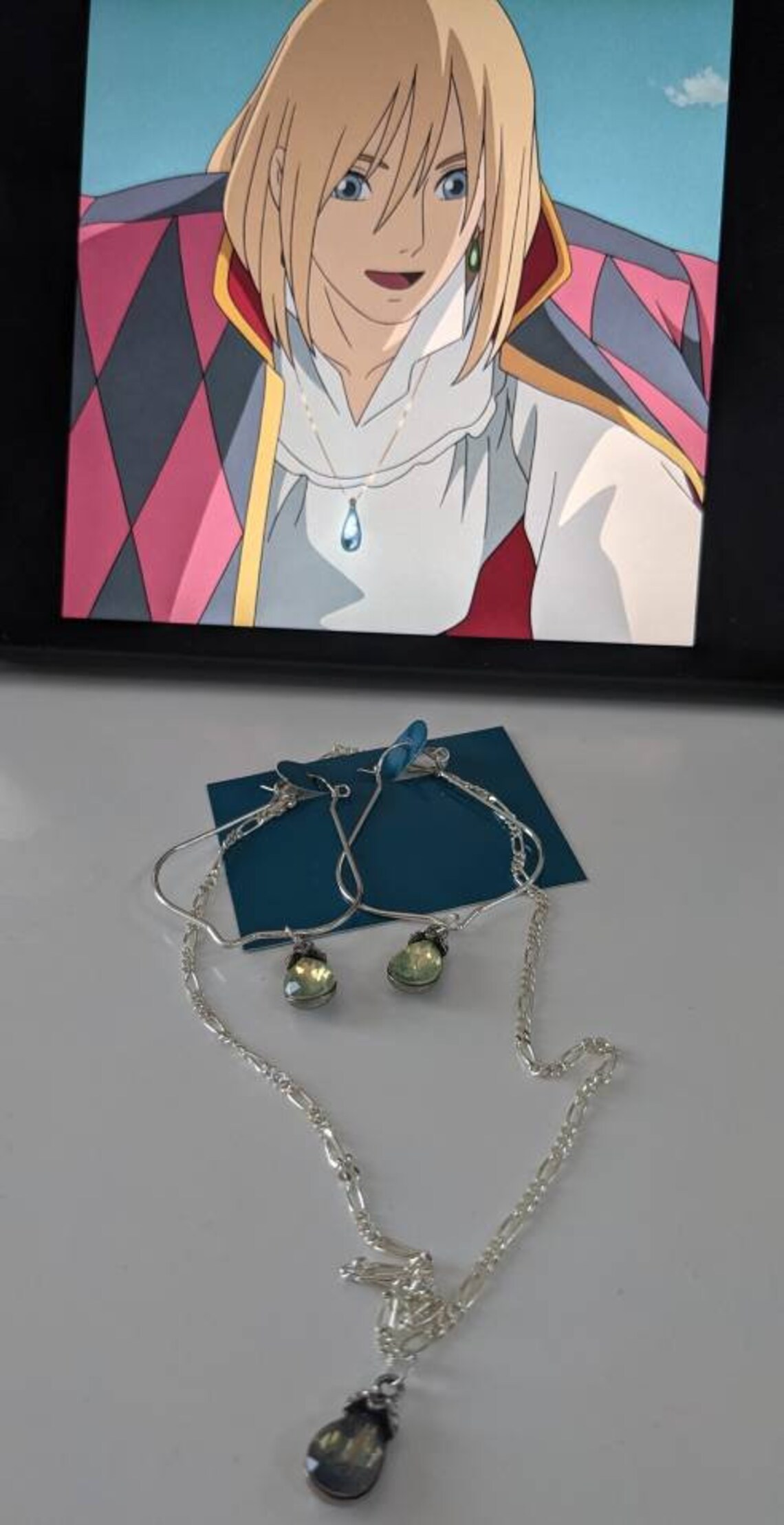 howl's moving castle necklace and earrings