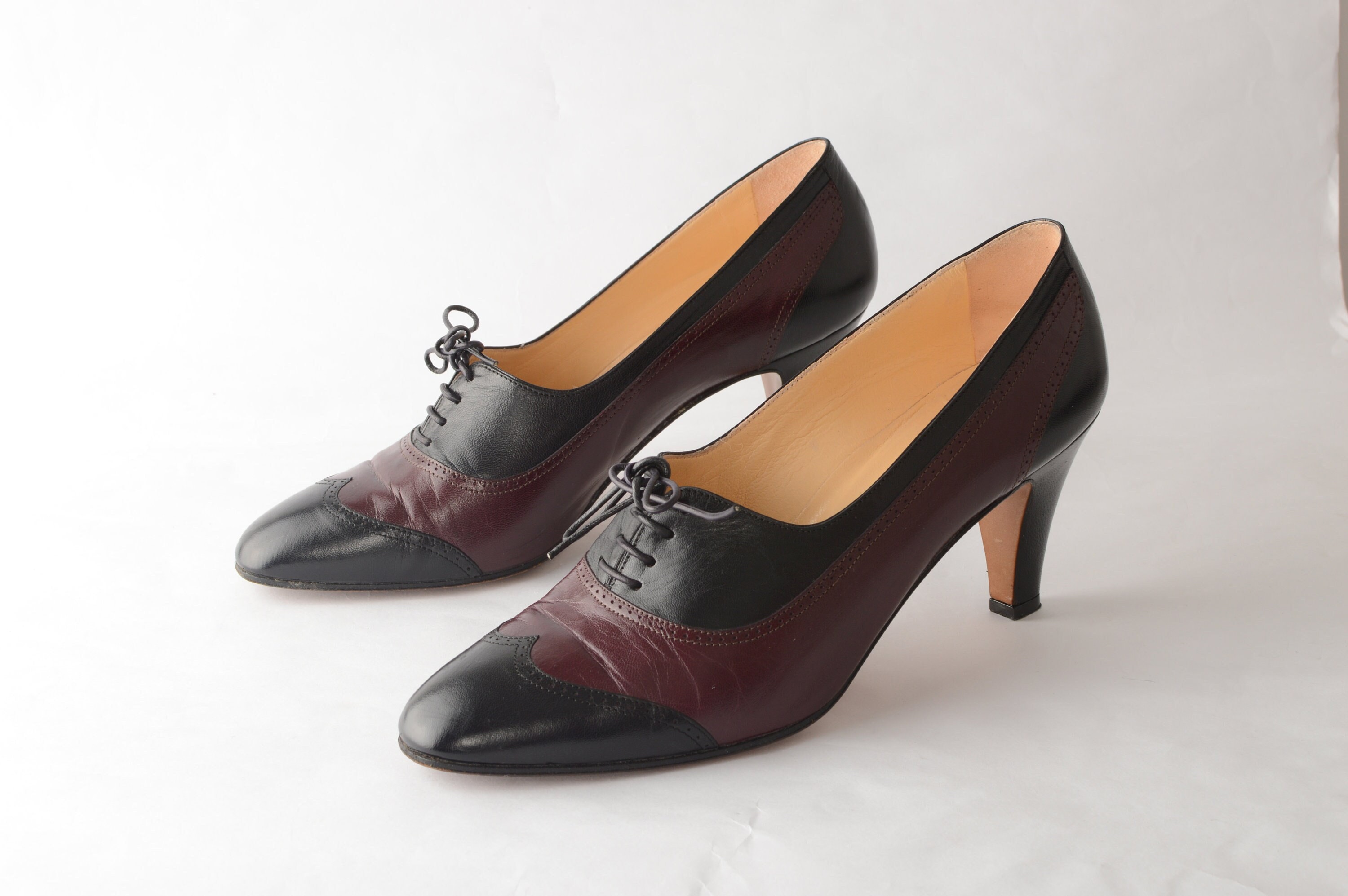 Vintage 90s CYPRES Black Burgundy Mix Real Leather Shoes Lace up Pointed  Pumps Oxford Heels Heeled Oxfords Made in Italy size EU 38 - Etsy