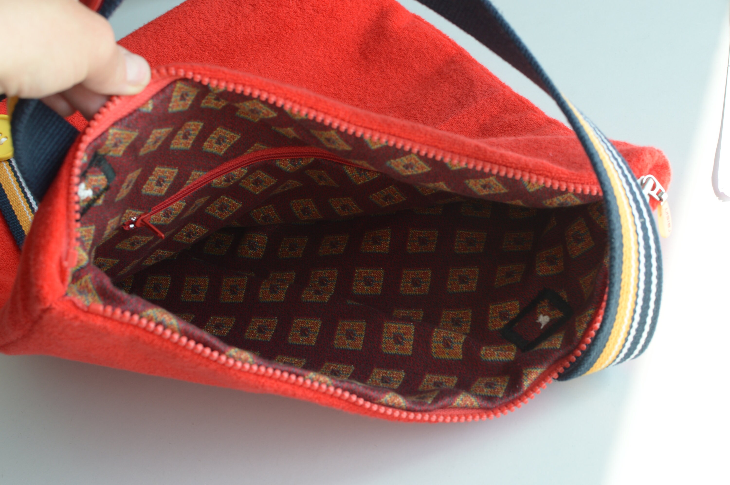 Vintage 90s RAISKI Terry Cloth Handbag - Red Terrycloth Bag Vintage 90s RAISKI Terry Cloth Handbag - Red Terrycloth Bag
